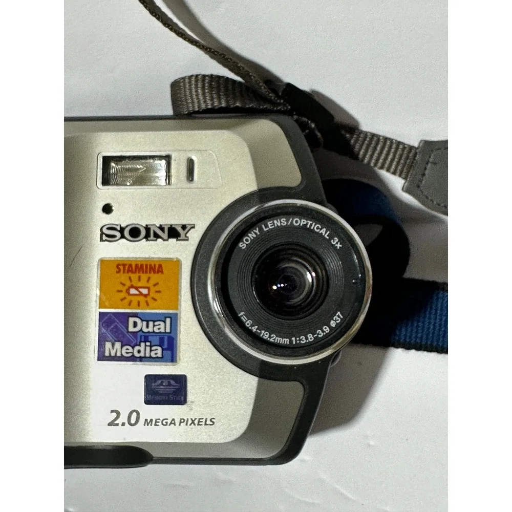 Sony FD Mavica MVC-FD73 Digital  for parts only Untested